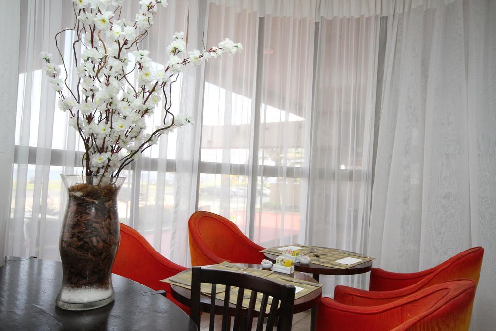Aparthotel Casa Del Mar 4*