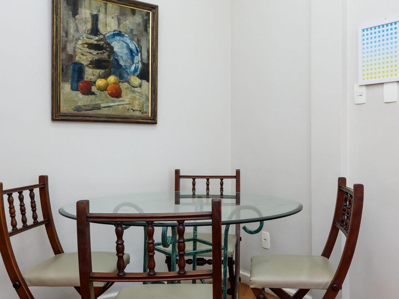 Apartamento Espacoso A 300m Da | Hg 71/904 *