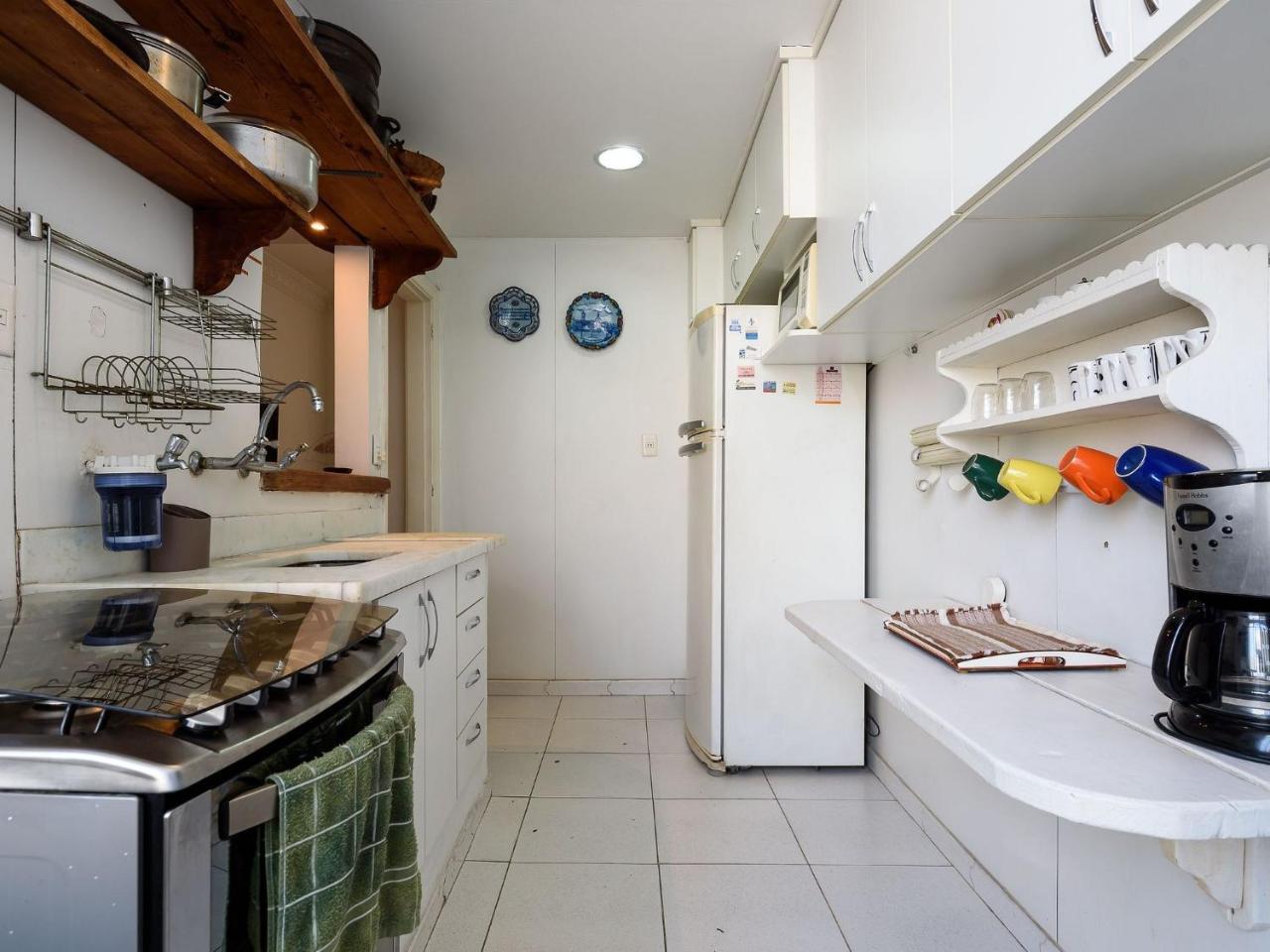 Apartamento Omar Do Rio - Gc 1002 Apartamento 2qtos, Completo Com Garagem, Internet 120mbps, A 150metros Da Praia De Ipanema E Do Metrô, 05 Minutos Da Praia De Copacabana Rio de Janeiro