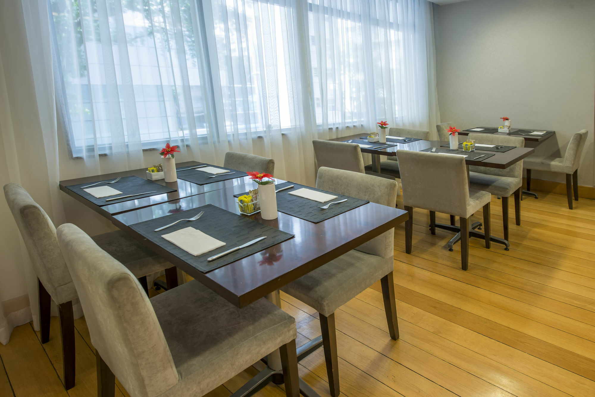 Promenade Princess Copacabana Hotel 4*