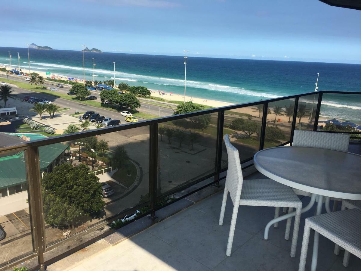 Apartamento Flat Na Barra - Vista O Mar