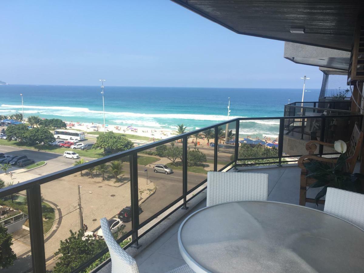 Flat Na Barra - Vista O Mar Apartamento *