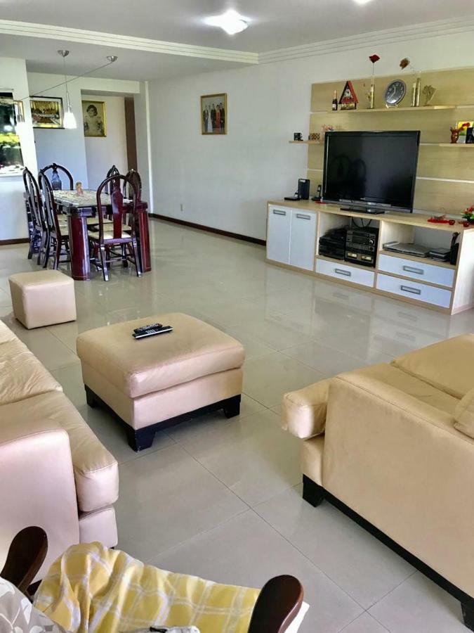 Apto Grande, 170m2-recreio Apartamento