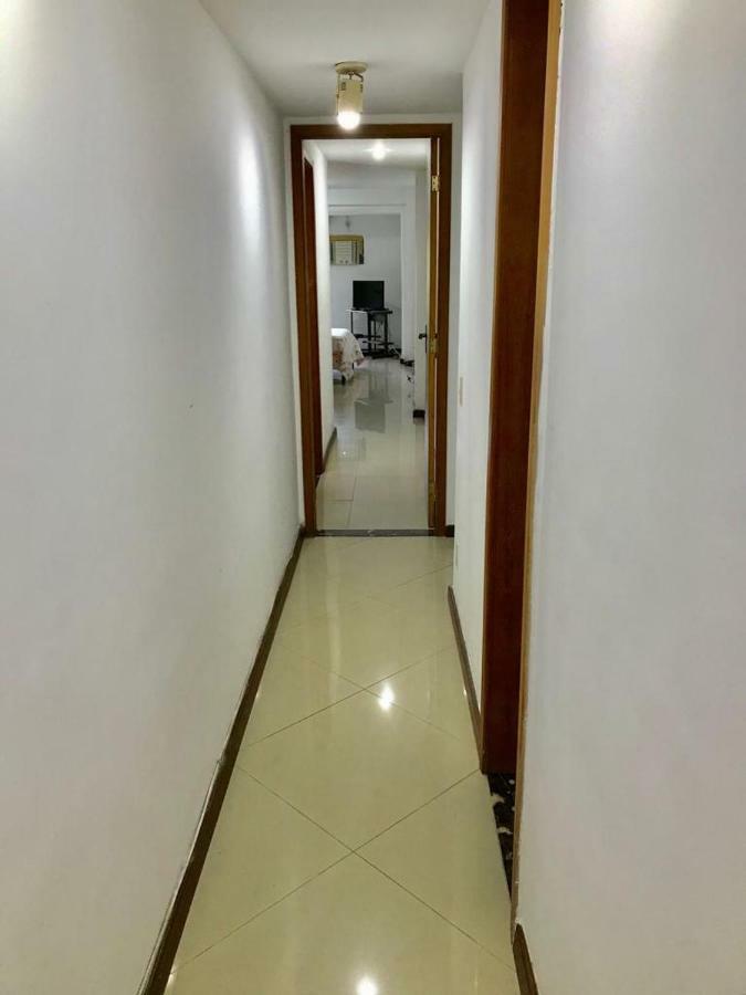 Apto Grande, 170m2-recreio Apartamento