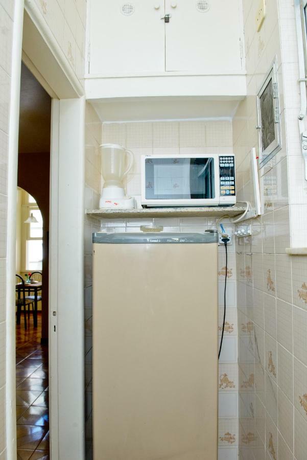 Apartamento Copacabana Vista Lateral Mar Rio de Janeiro