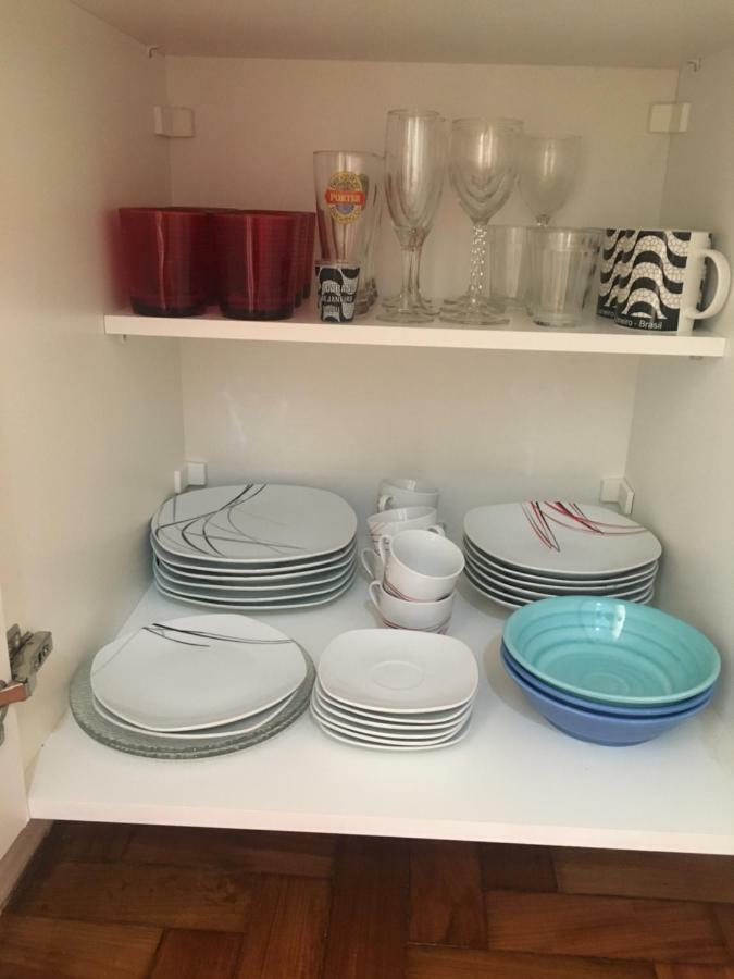 Apartamento 1 Quarto Reformado Em Copacabana * Rio de Janeiro