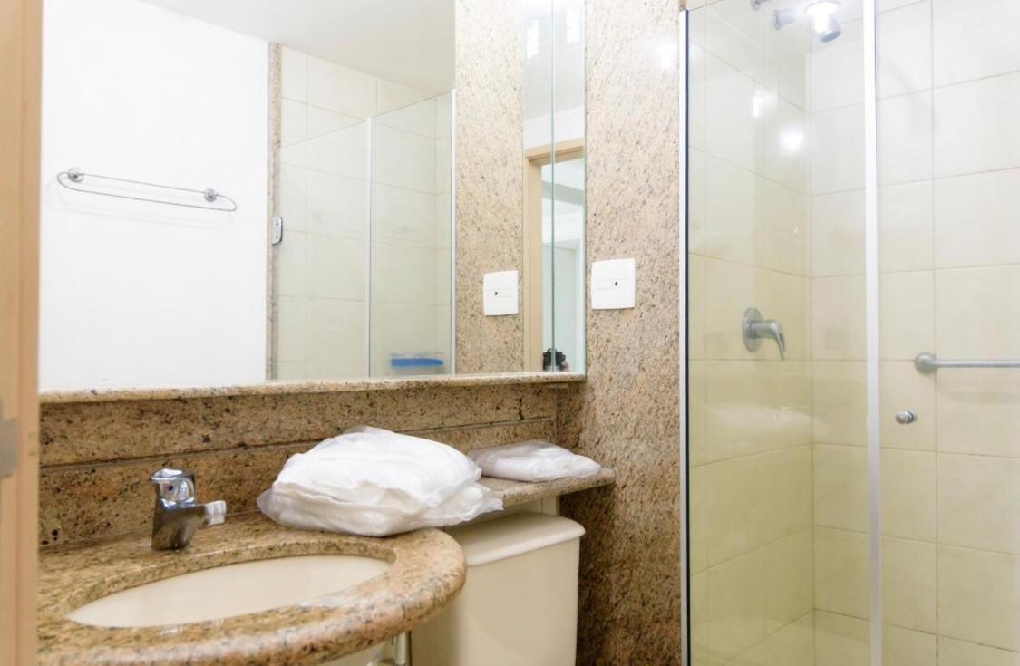 Apartamento Acesso Praia, Vista Mar, Estacionamento, Cozinha, Conforto *