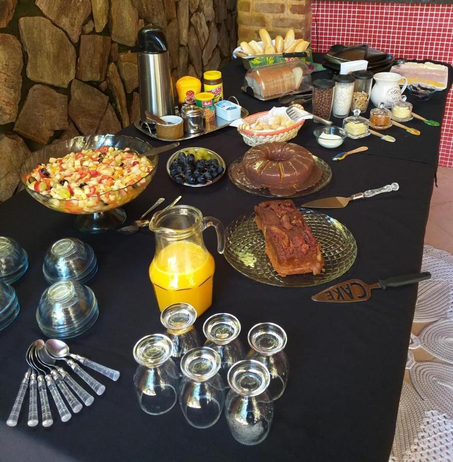 Casa Linda Floresta Bed & Breakfast