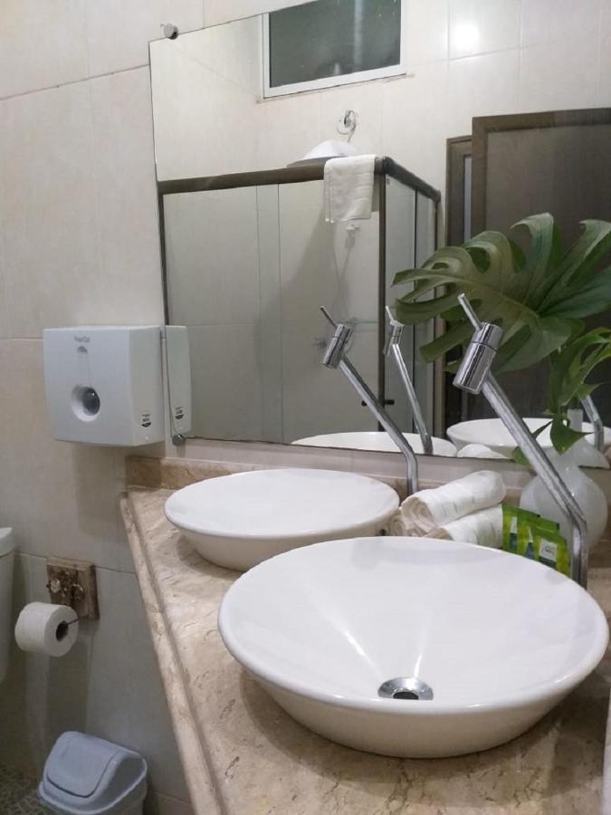 Casa Linda Floresta Bed & Breakfast