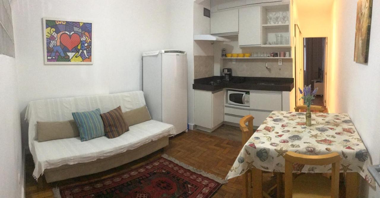 Apartment A 30 Metros Da Praia De Copacabana *