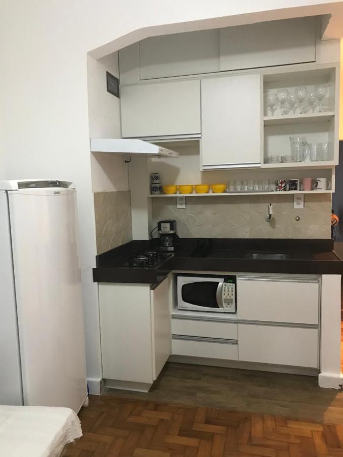 A 30 Metros Da Praia De Copacabana Apartment *