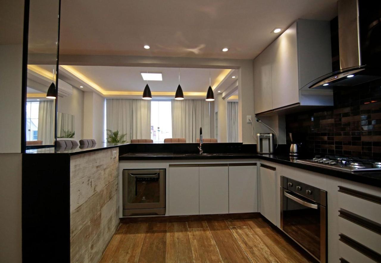 Cobertura Alto Luxo Com Terraco, Bbq E Piscina - 6 Quartos