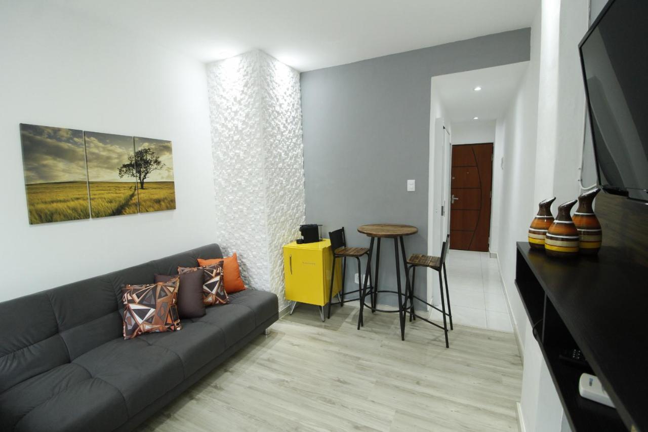 Pineapples Br1029 - Apartamento Em Copacabana Perfeito Casais A 20m Do Metro Z3 Rio de Janeiro