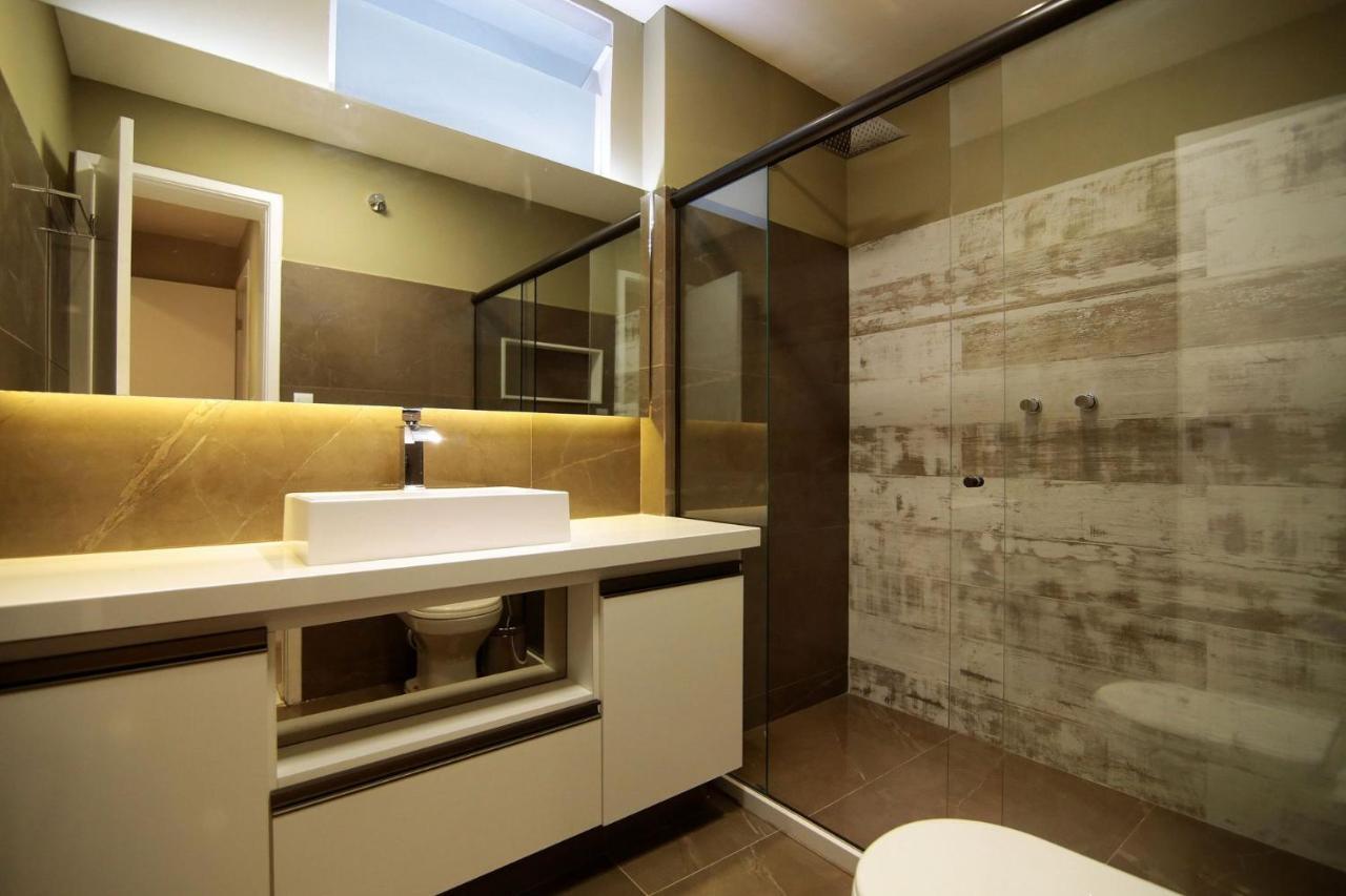 Cobertura Alto Luxo Com Terraco, Bbq E Piscina - 6 Quartos