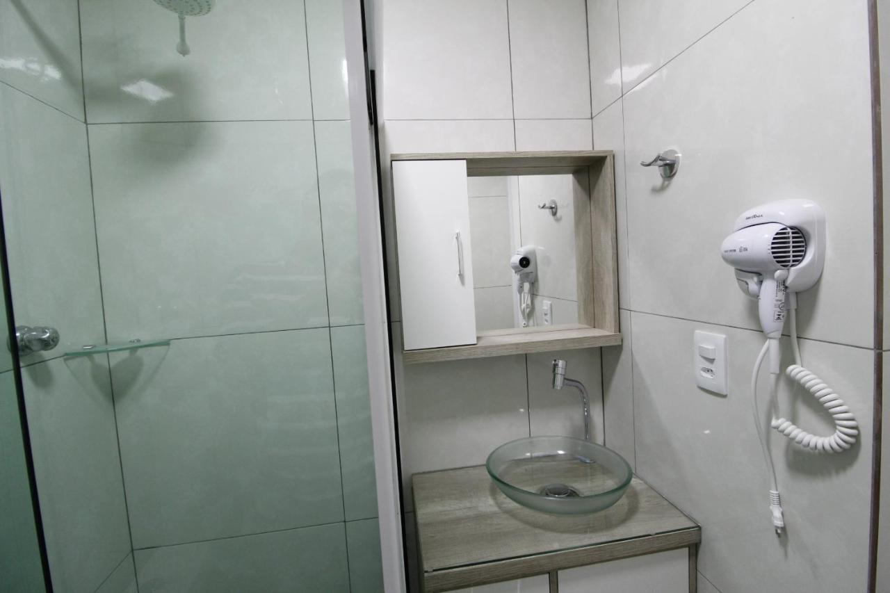 Pineapples Br1029 - Apartamento Em Copacabana Perfeito Casais A 20m Do Metro Z3 *