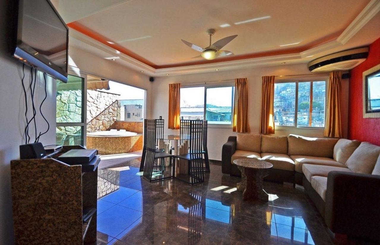 Apartamento Linda Cobertura De 3 Quartos Em Copacabana Com Jaccuzzi E Terraço Em Copacabana!