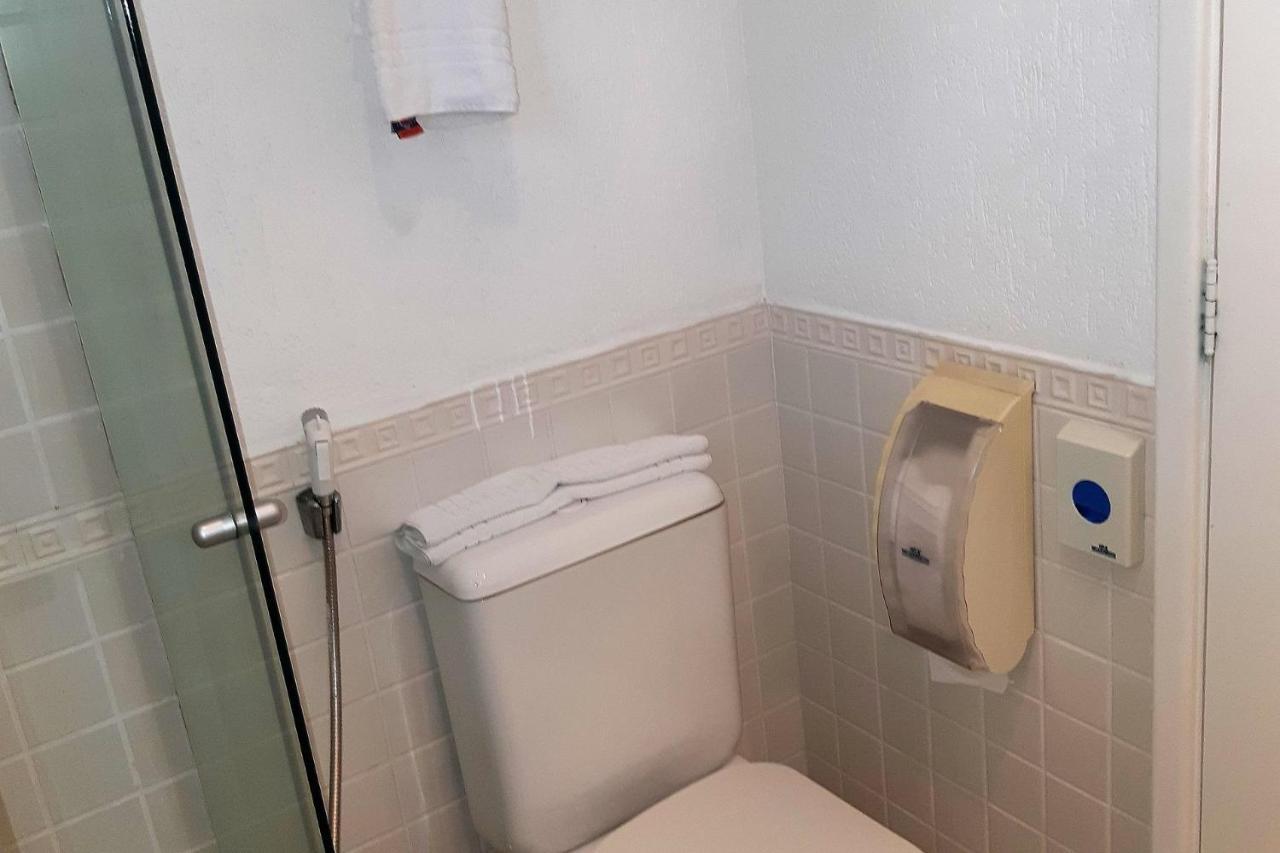 Apartamento Com Servicos Proximo As Praias De Ipanema E Copacabana Apartment *