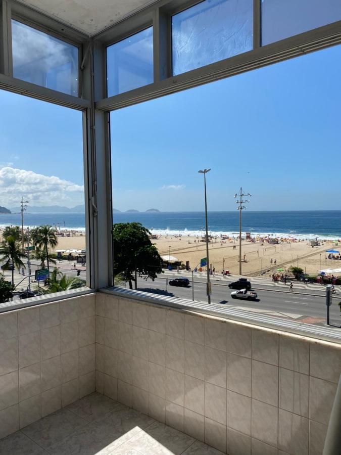Apartment Frente Mar De Copacabana Rio de Janeiro