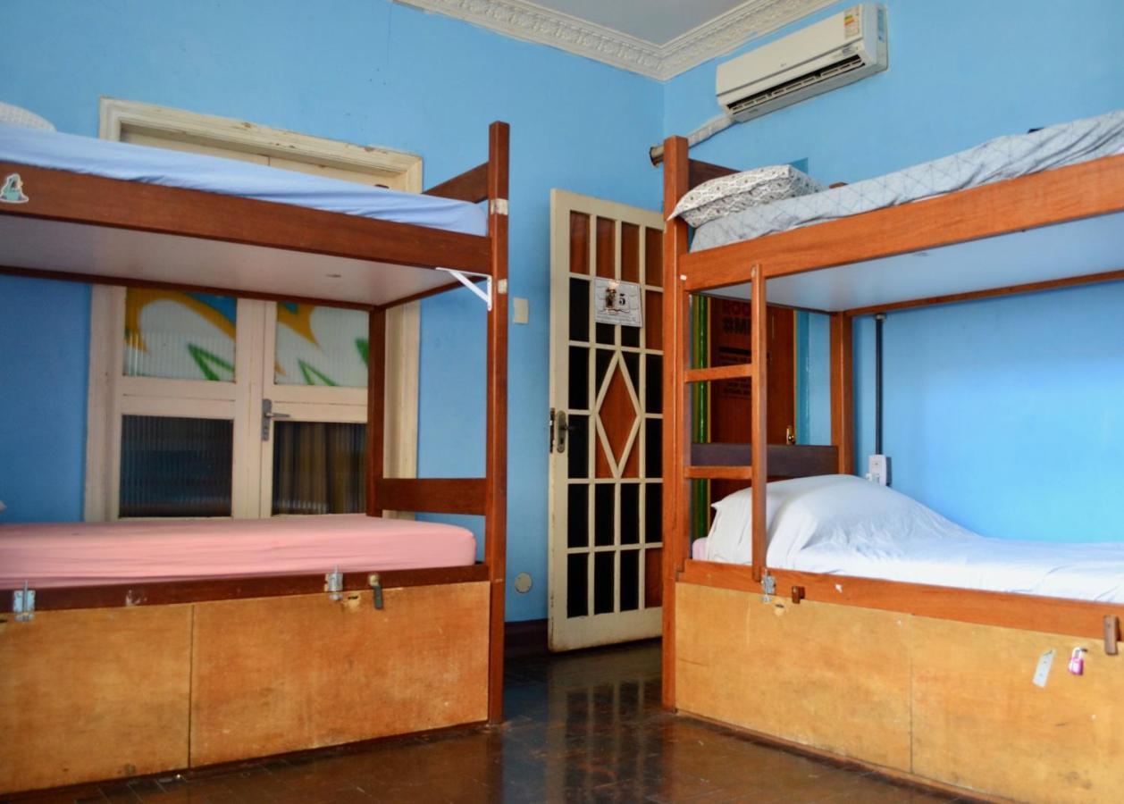 Books Hostel *