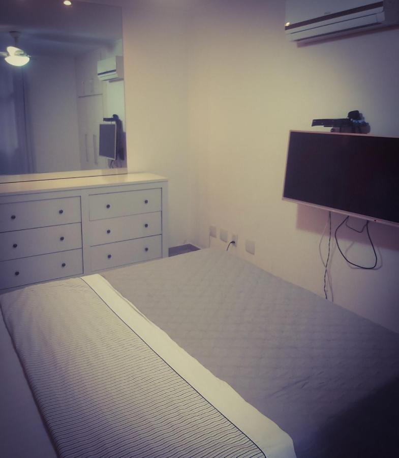 Gomes Carneiro 137 Apartamento *