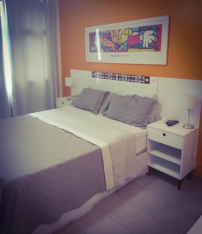 Apartamento Gomes Carneiro 137 *
