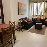 Flat Ipanema 2 Qtos Gar. Serv. Piscina Em Fte Metro