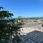 Estudio Moderno Com Vista Oceanica
