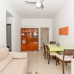 Apto com WiFi e otima localizacao, Laranjeiras RJ