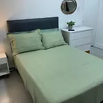 Aconchegante Apartamento Em Copacabana Na Quadra Da Praia