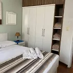 Charmoso Apartamento Na Av. Atlantica, Copacabana
