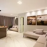 Estudio Aconchegante Frontal Praia Barra - 2 Suites