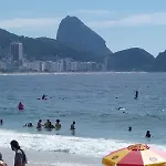 Moderno E Bem Localizado Em Copacabana