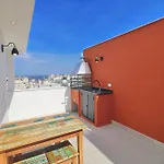 Cobertura Moderna De 3 Quartos Com Jacuzzi E Bbq