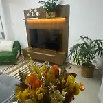 Espacoso Apartamento Reformado Em Copacabana