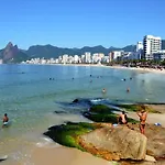 Apartamento Em Copacabana Perto De Tudo!