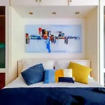 Flat Em Copacabana A 4 Min Da Praia - Piscina, Garagem, Wi-Fi, Portaria 24H, Varanda Vista Montanhas
