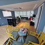 Cobertura Arpoador Com Piscina Privativa, Vista Mar, Garagem, Portaria 24 Horas