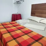 Casa Inteira Garagem E Internet Gratis Prox Praia Recreio