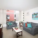 Agradavel Em Ipanema - Perto Da Praia - Bt201 Z2