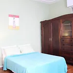 Pineapples SL302 - Aconchegante apartamento à uma quadra da praia de Copacabana