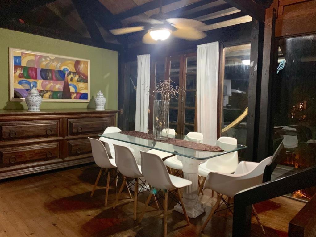 Linda Casa No Itanhangá *