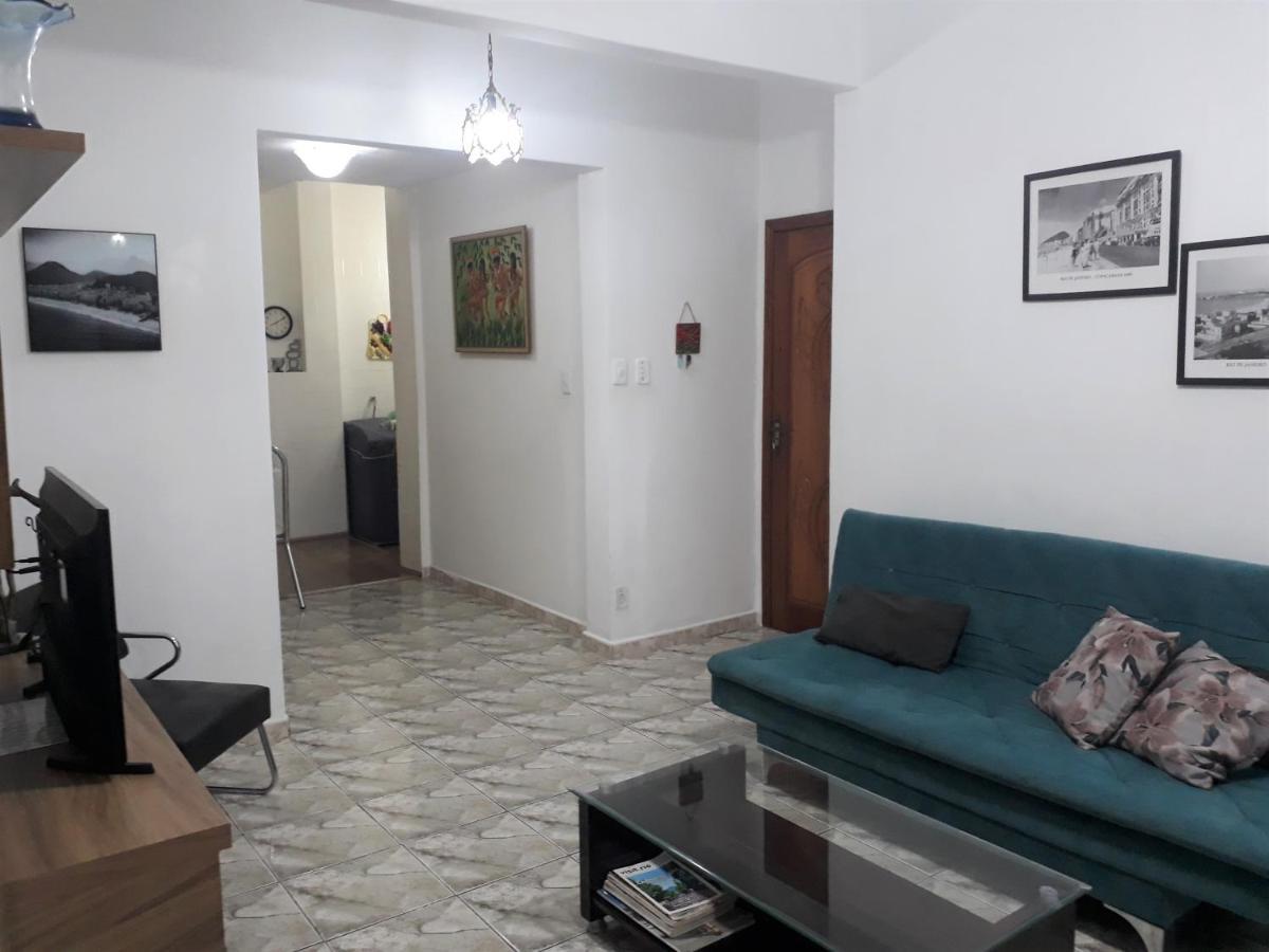 Apartment Edificio Alone Com Terraco Na Quadra Da Praia, Espacoso E Silencioso
