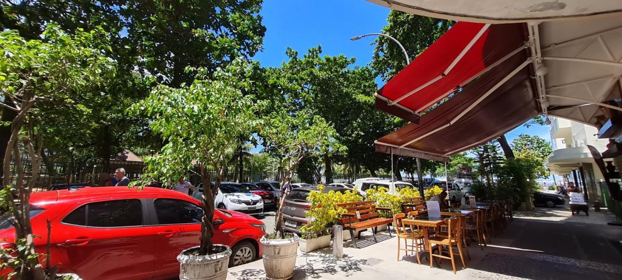 Copacabana Praia: Oceanview Near Lido Gastronomy Hub *