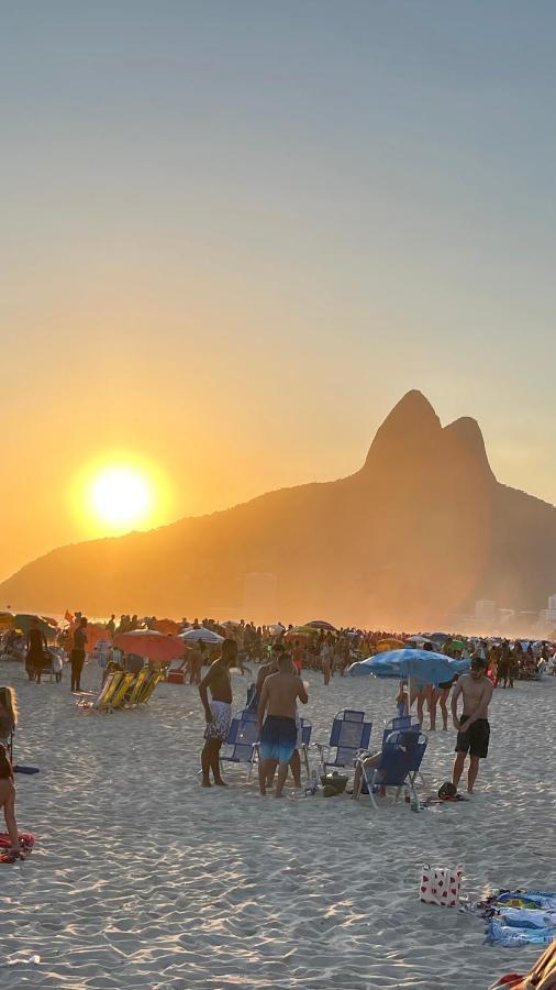 Charming In The Area Of Ipanema Apartment