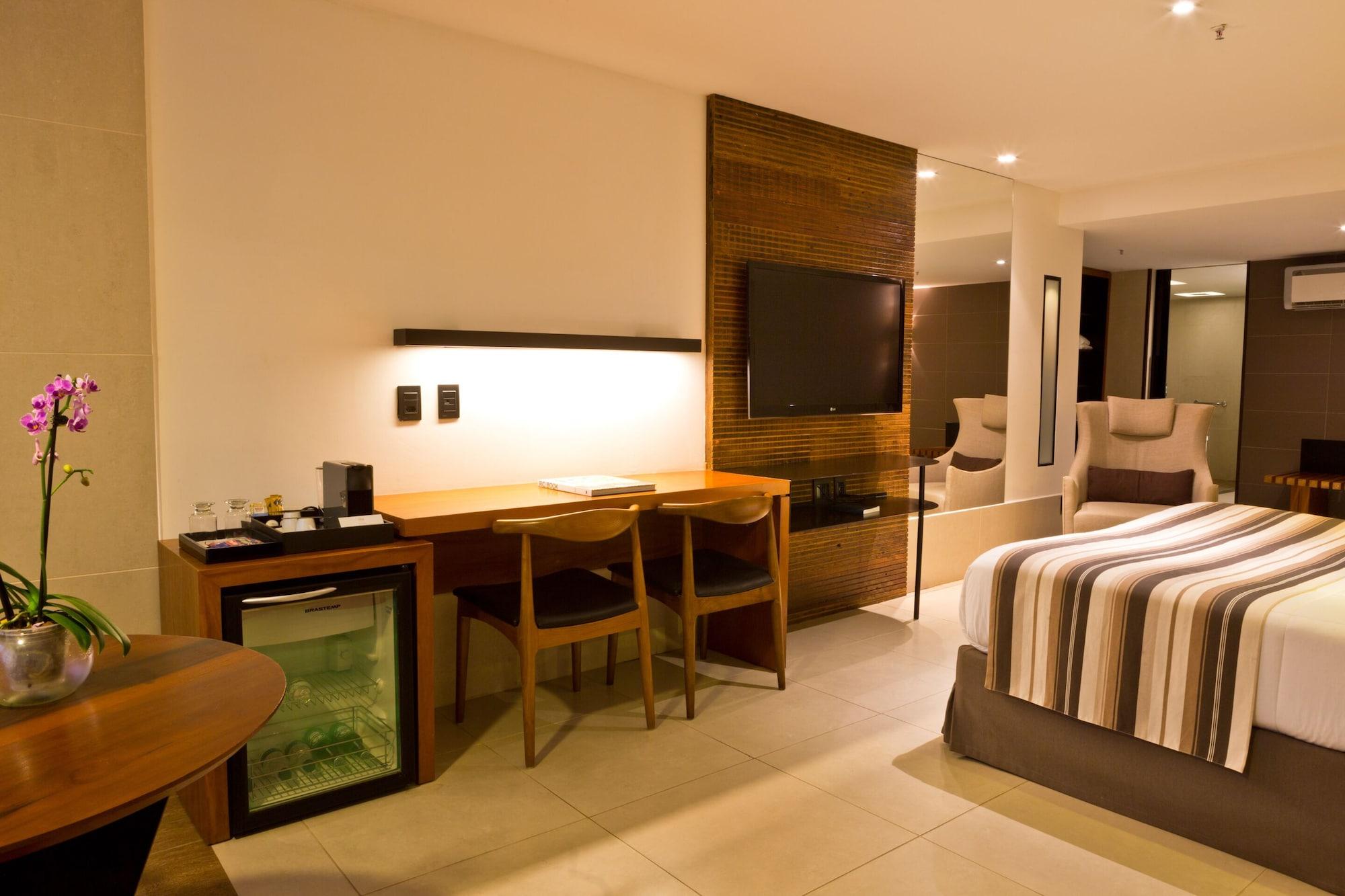 Ritz Leblon Hotel