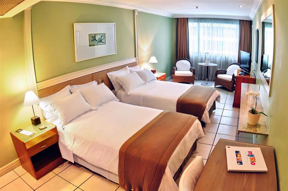 Hotel Golden Tulip Ipanema Plaza 4*