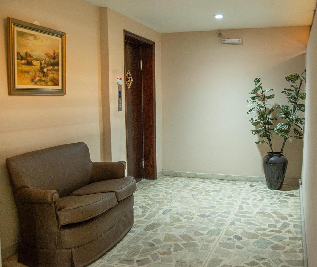 Apartamento Opção Em Copacabana - Moderno E Reformado *
