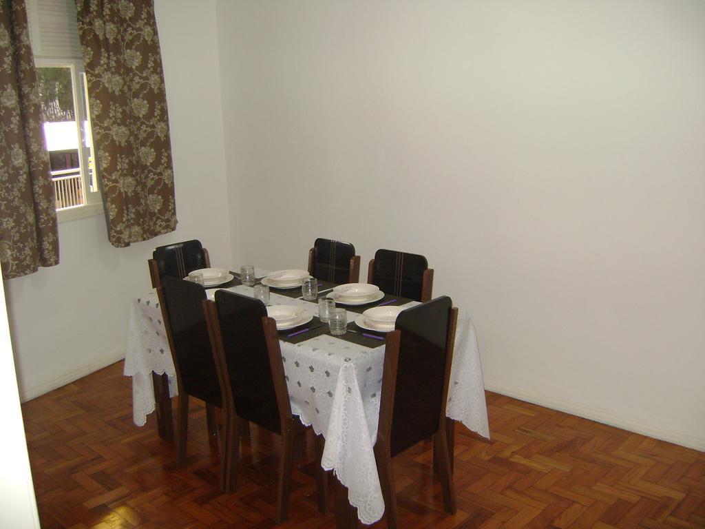 Av. Atlantica - Copacabana Apartment