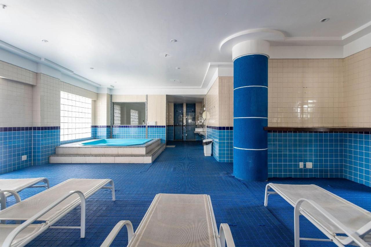 Completo Com Piscina E área De Lazer Em Botafogo Rio de Janeiro