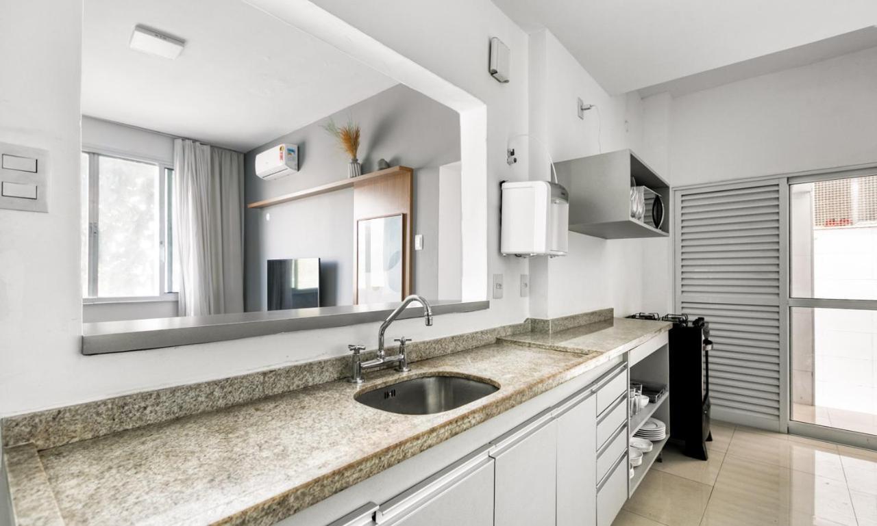 Tabas Lindo 2qtos Leblon A 2qdr Da Lb0002 Apartment Rio de Janeiro